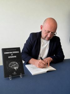 Hervé-Estebanez-Dédicace-Livre-Commotion-cérébrale-et-ostéopathie.